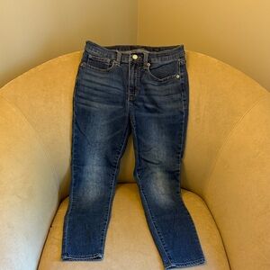 Lucky Brand Dark Wash Cropped Jeans